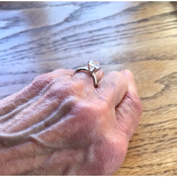 Imitation Diamond Ring - Picture 8 of 12